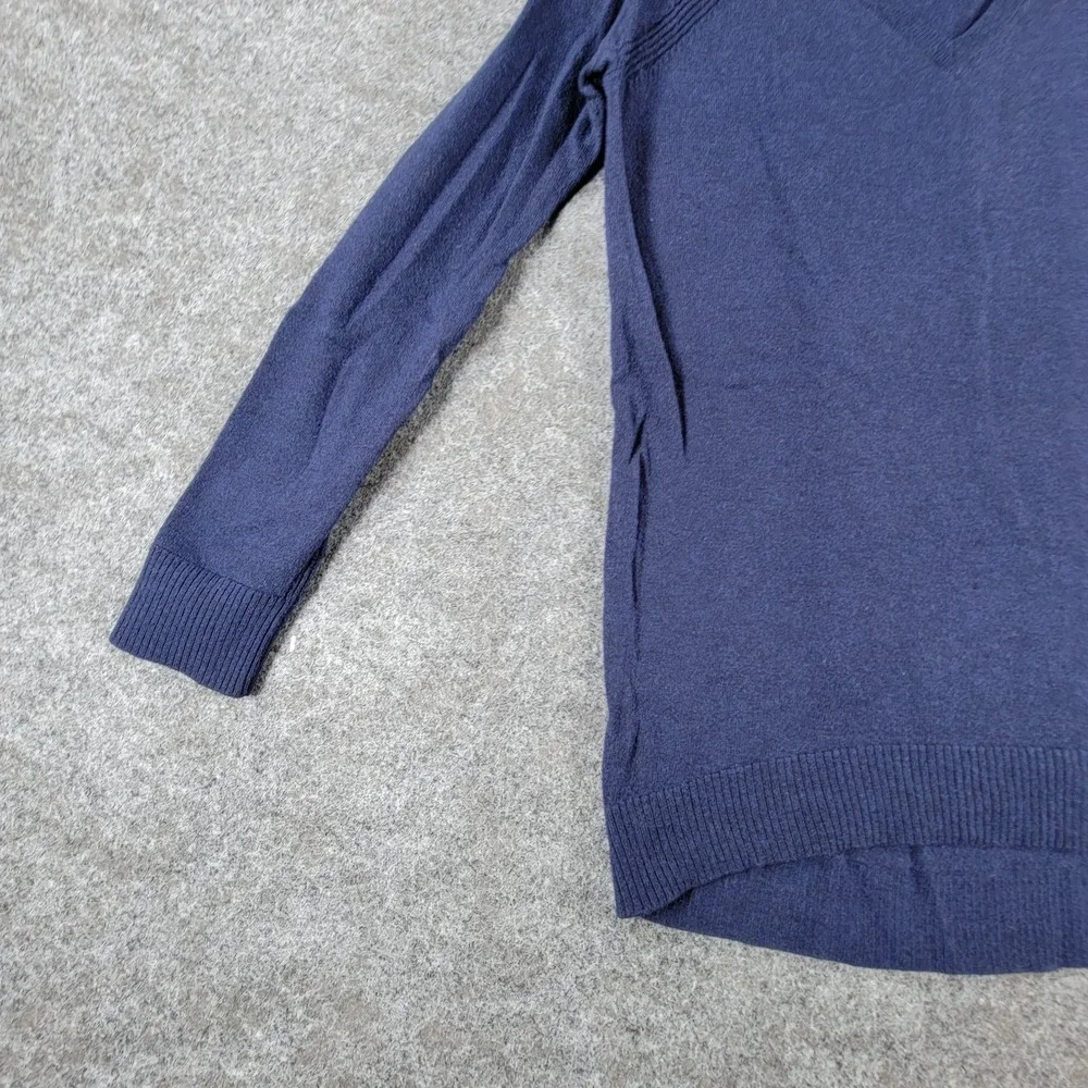 GAP Maternity Pullover Sweater Womens M Navy Blue‎ Classic V-neck Lightweight